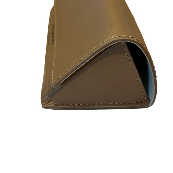 Burberry‎ Tan Leather Eyeglass Case - Picture 7 of 7
